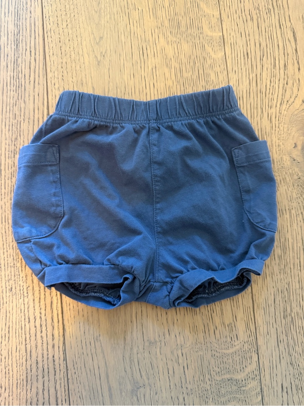 Tea Collection Baby Blue Bloomers Pocket Shorts 6-9M